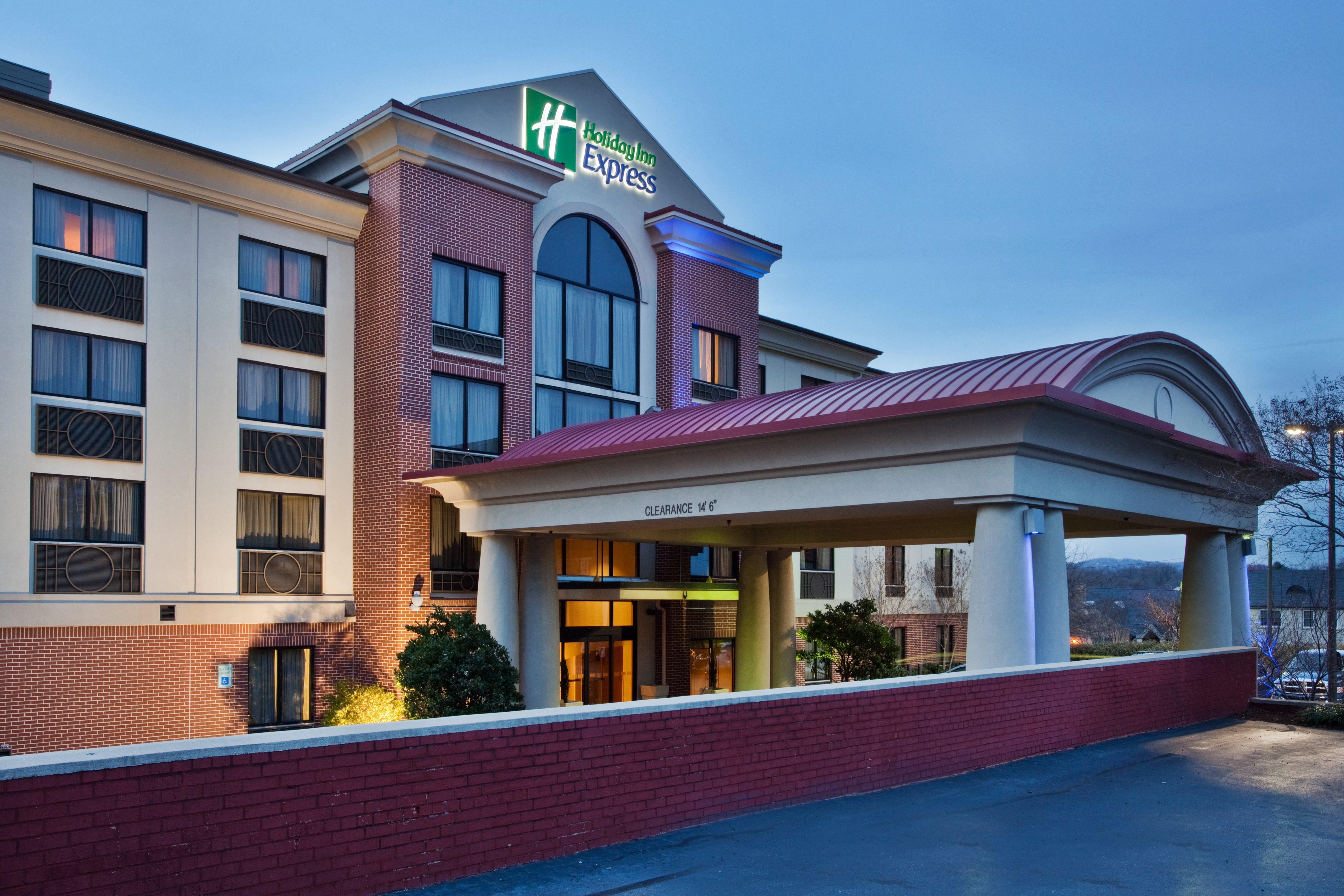 Holiday Inn Express & Suites Greenville-Downtown By Ihg Zewnętrze zdjęcie