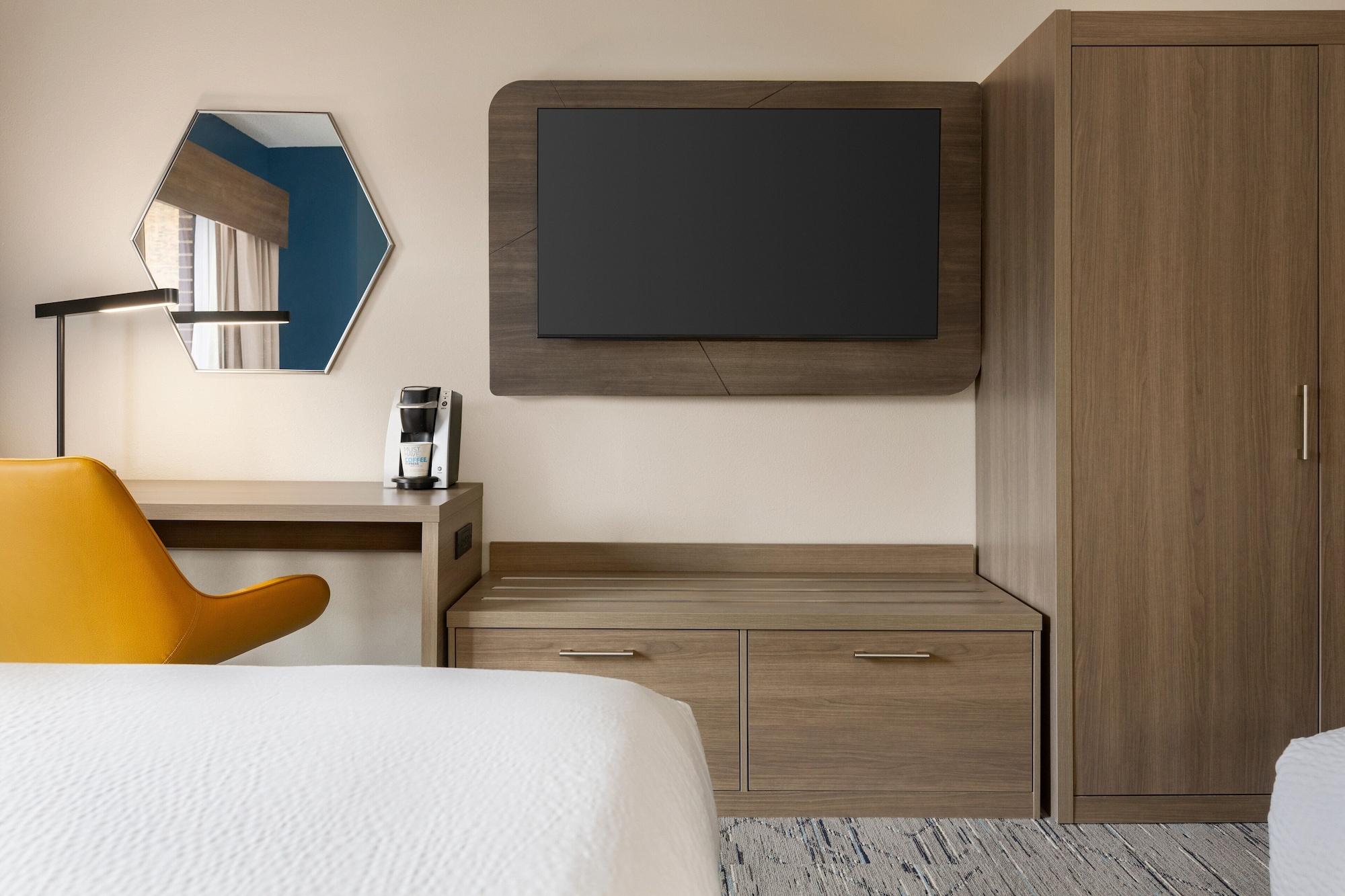 Holiday Inn Express & Suites Greenville-Downtown By Ihg Zewnętrze zdjęcie