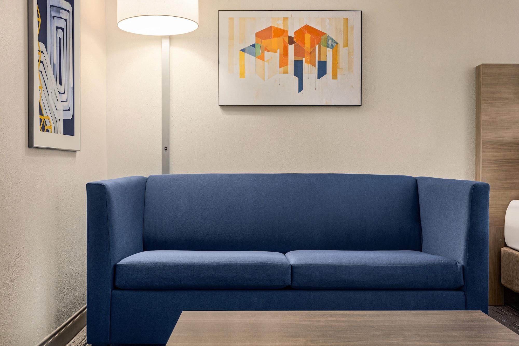 Holiday Inn Express & Suites Greenville-Downtown By Ihg Zewnętrze zdjęcie